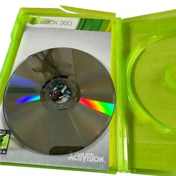 Skylanders: Spyro's Adventure (2011) - Xbox 360 Roleplaying Platform Video Game - Picture 4 of 5